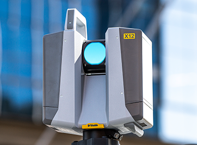 Trimble X12 3D laserski skener